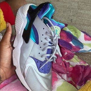 Nikes size 10 in women